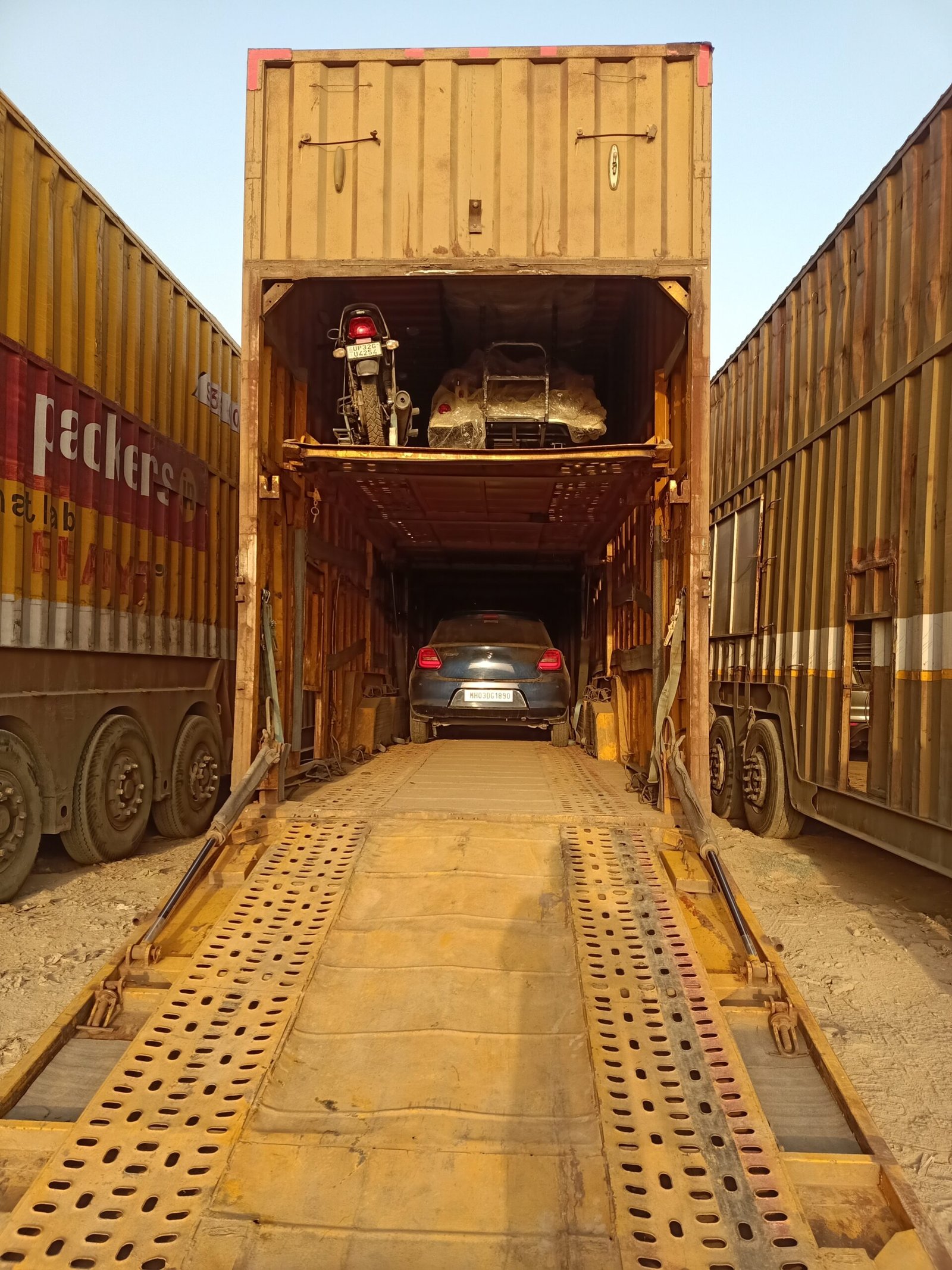 Car Transport Service in Govandi Mumbai