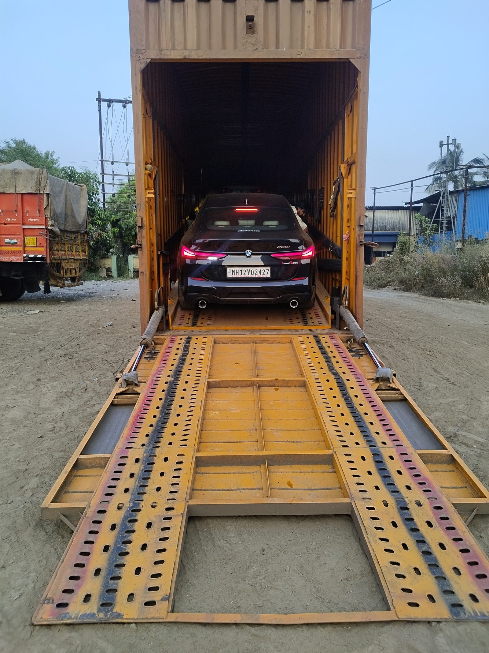 Car Transport Service in New Delhi