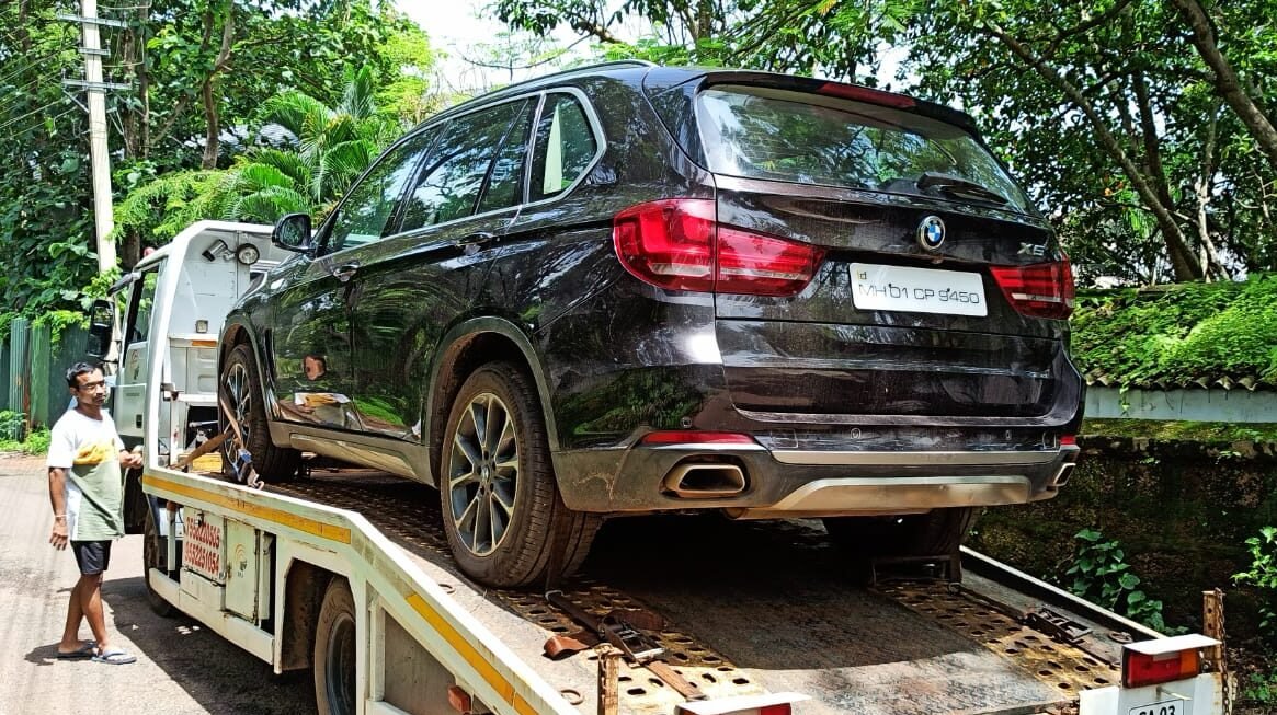 Car Transport Service in Breach Candy Mumbai